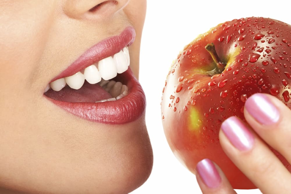 Apples are Nature’s Toothbrush, Grande Prairie dentist